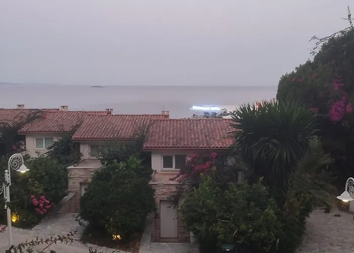 Sea Breeze Bougainville Bay * Saranda